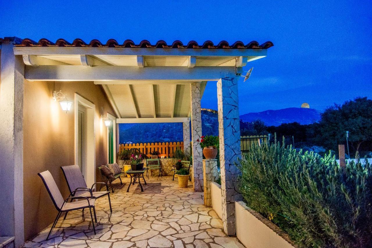 Villa Aelia - A Peaceful And Private Place Argostoli  Exterior photo